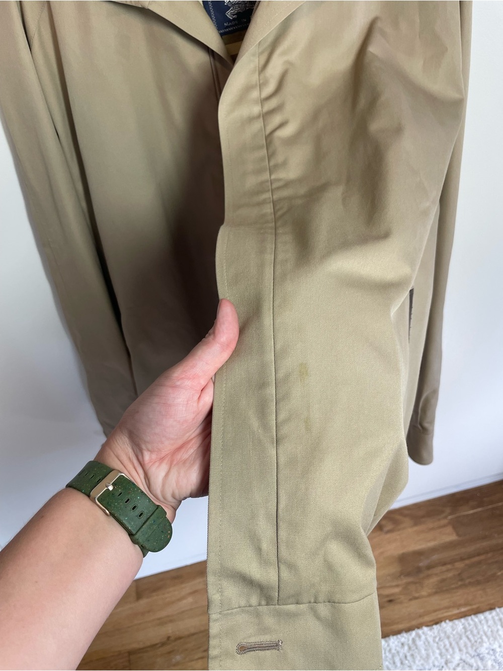 Vintage Burberry Men’s Classic Tan Harrington Jacket - Picture 5 of 9